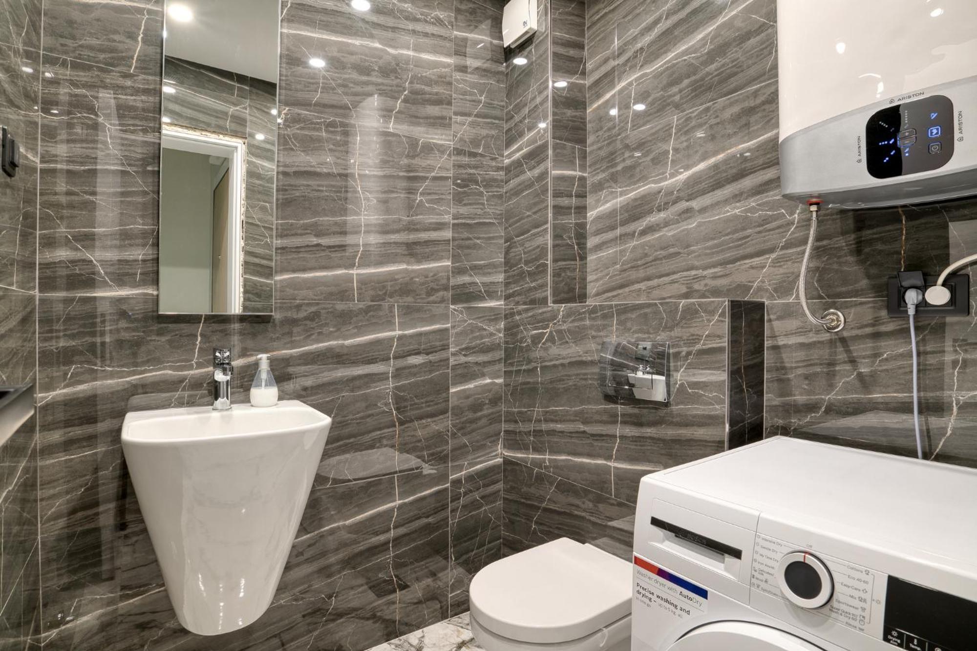 Ap Royal Oak - 2 Bedroom Apartment In Budva Dış mekan fotoğraf